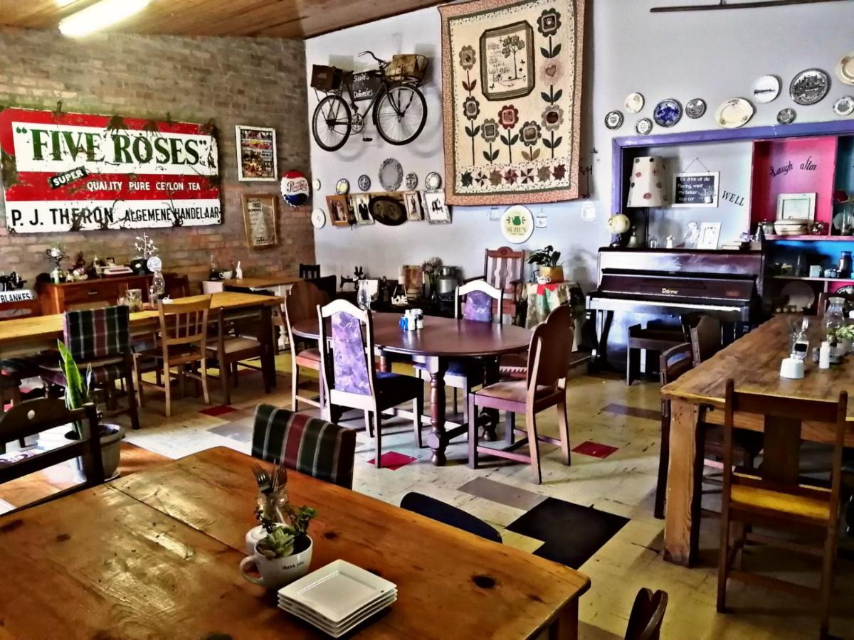Suzie'S Coffee Shop Accommodation Bellville Exterior foto